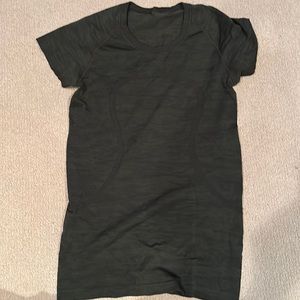 Lululemon swiftly tech tee
